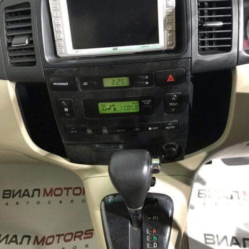 Toyota Corolla Spacio  2005