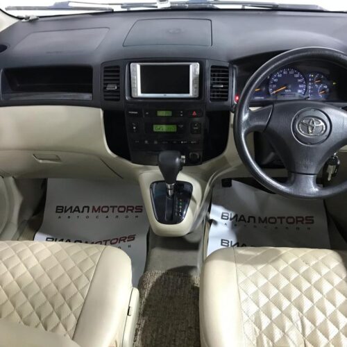 Toyota Corolla Spacio  2005
