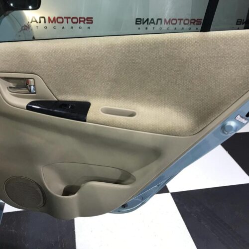 Toyota Corolla Spacio  2005