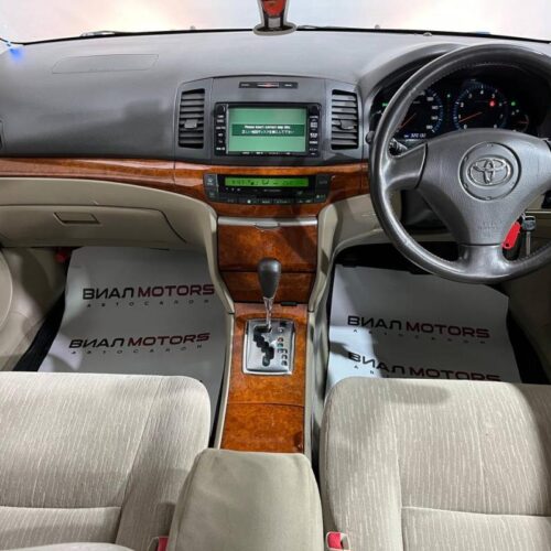 Toyota Premio  2005