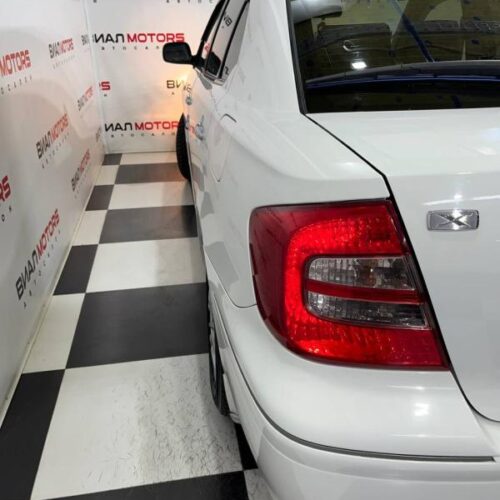 Toyota Premio  2005