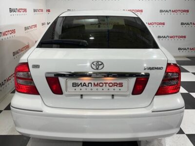 Toyota Premio  2005
