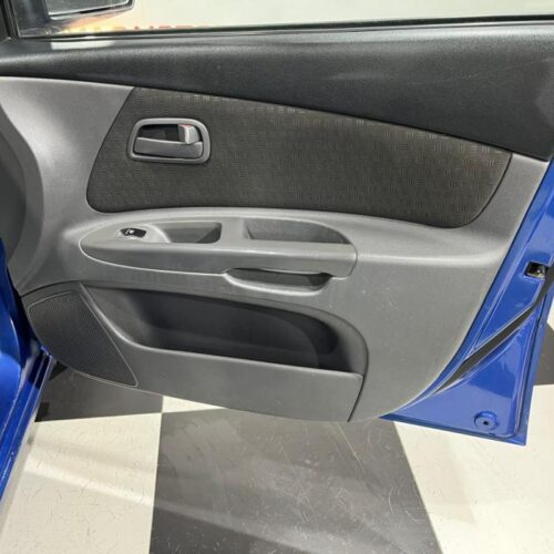 KIA Rio  2005