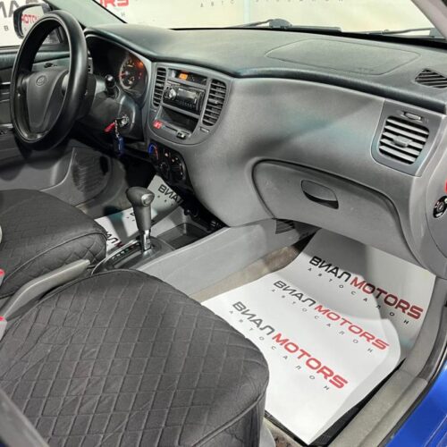 KIA Rio  2005