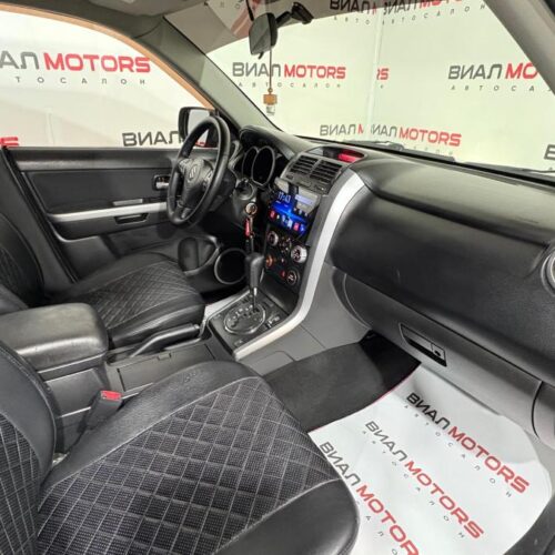 Suzuki Grand Vitara 2.7 AT (185 л.с.) 4WD 2005