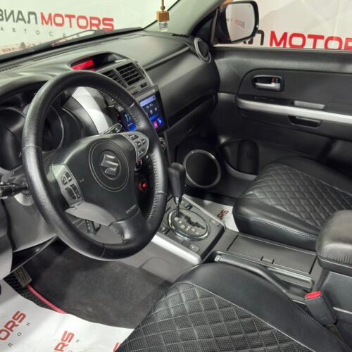 Suzuki Grand Vitara 2.7 AT (185 л.с.) 4WD 2005