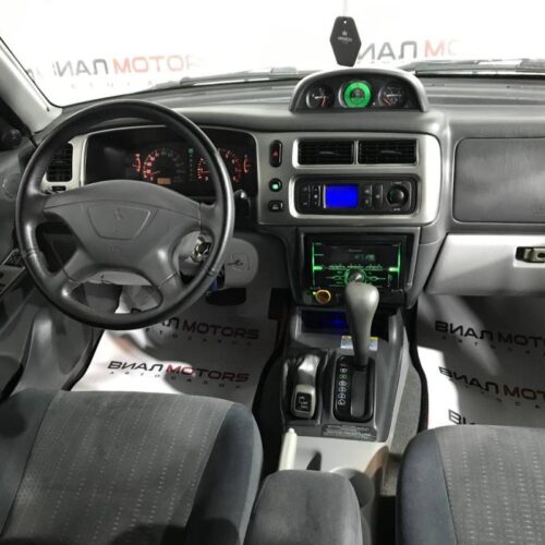 Mitsubishi Pajero Sport  2006