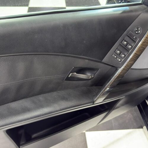 BMW 5 серия  2006