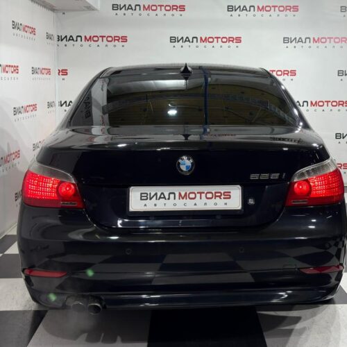 BMW 5 серия  2006