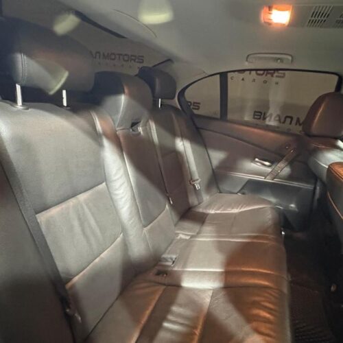 BMW 5 серия  2006