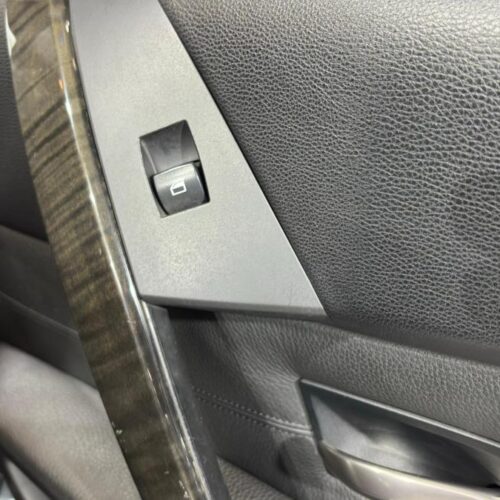 BMW 5 серия  2006