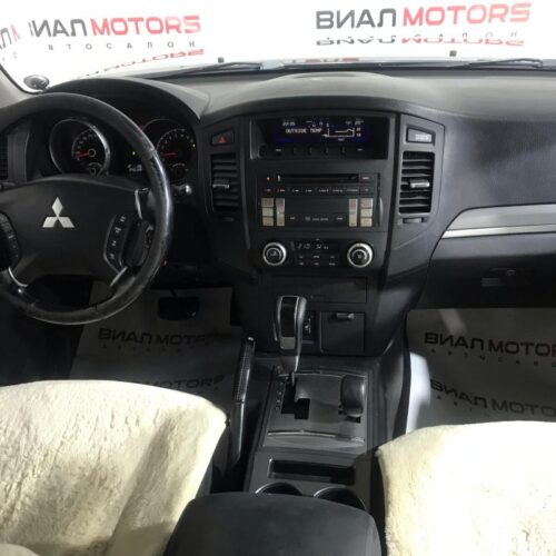 Mitsubishi Pajero  2007