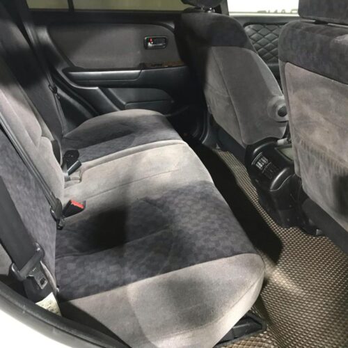 Toyota Harrier  2001