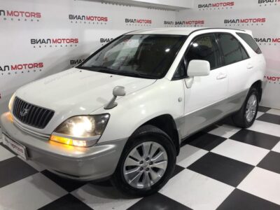 Toyota Harrier  2001