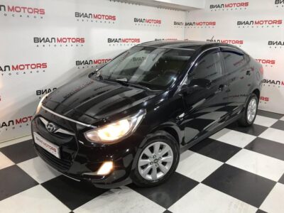 Hyundai Solaris  2011