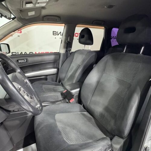 Nissan X-Trail  2011