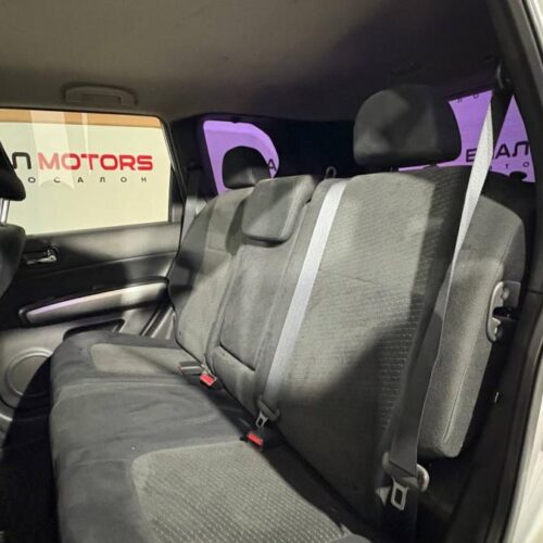 Nissan X-Trail  2011