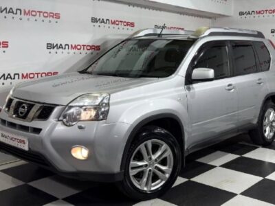 Nissan X-Trail  2011