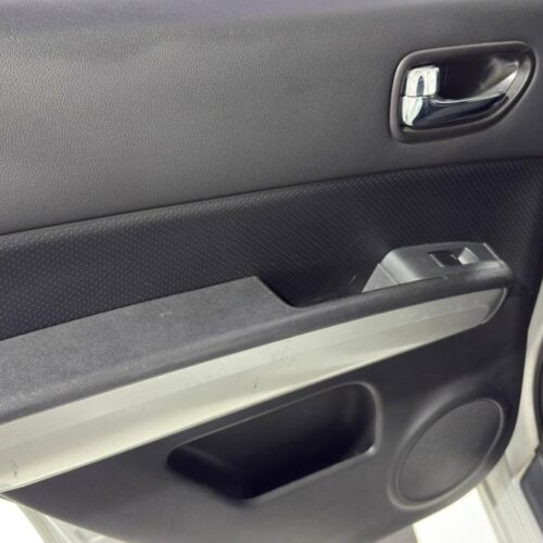 Nissan X-Trail  2011