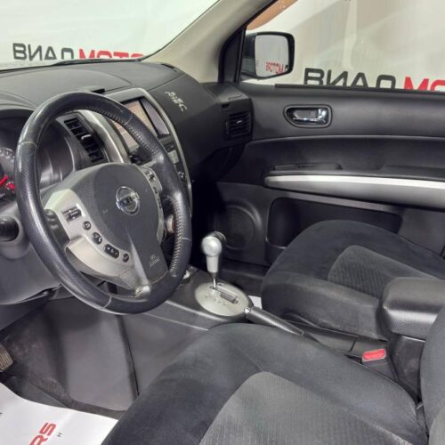Nissan X-Trail  2011