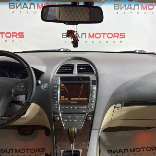 Lexus ES 350  2011