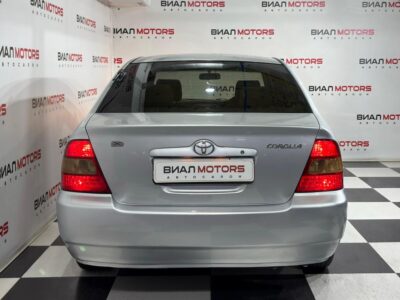 Toyota Corolla  2002