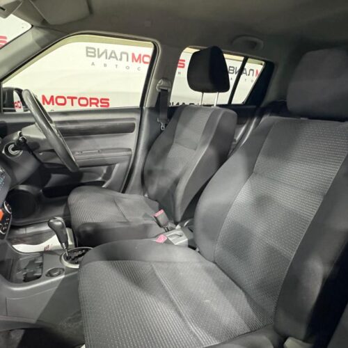Suzuki Swift  2010