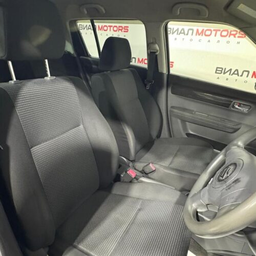 Suzuki Swift  2010