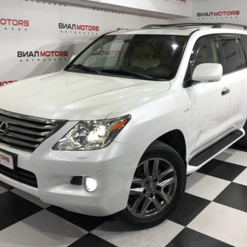 Lexus LX 570  2010