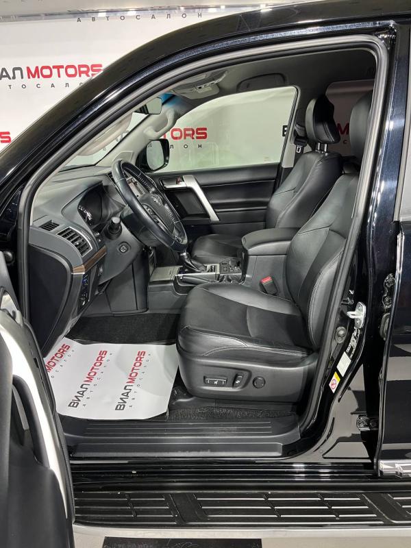 Toyota Land Cruiser 2018