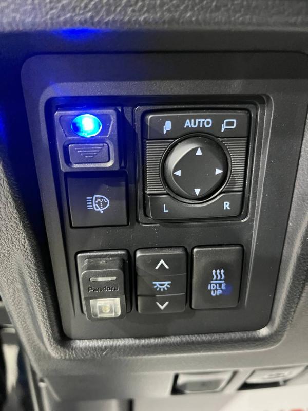 Toyota Land Cruiser 2018