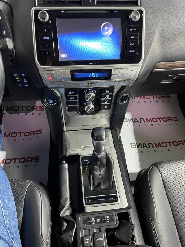 Toyota Land Cruiser 2018