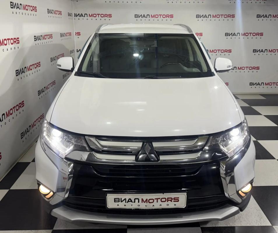 Mitsubishi Outlander 2.0 CVT (146 л.с.) 4WD 2018