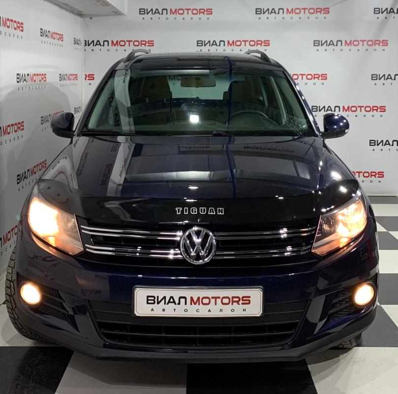 Volkswagen Tiguan 1.4 MT (122 л.с.) 2011