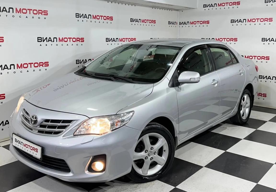 Toyota Corolla  2012