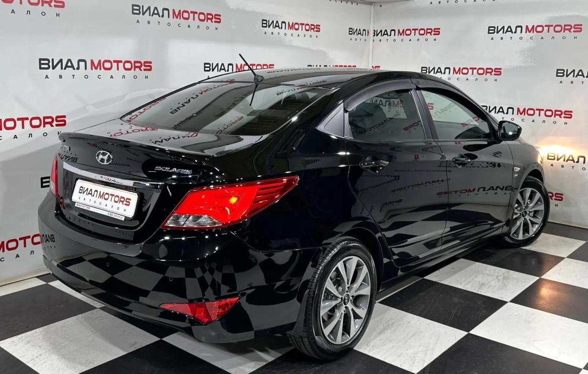 Hyundai Solaris 2015