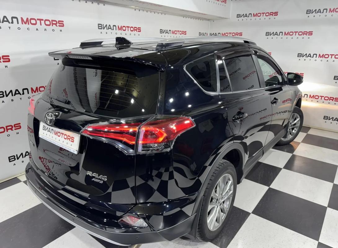 Toyota RAV4 2017