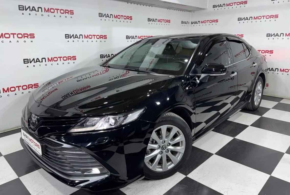 Toyota Camry  2018