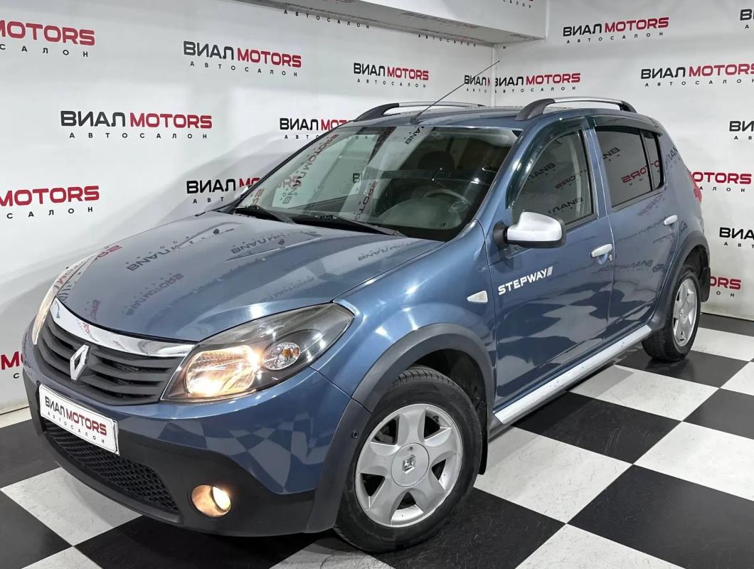 Renault Sandero Stepway  2013