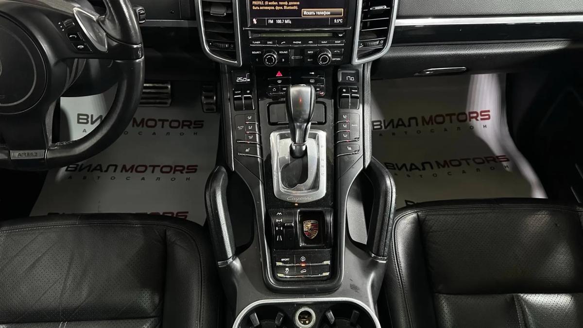 Porsche Cayenne 2010