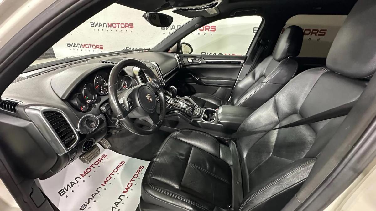 Porsche Cayenne 2010