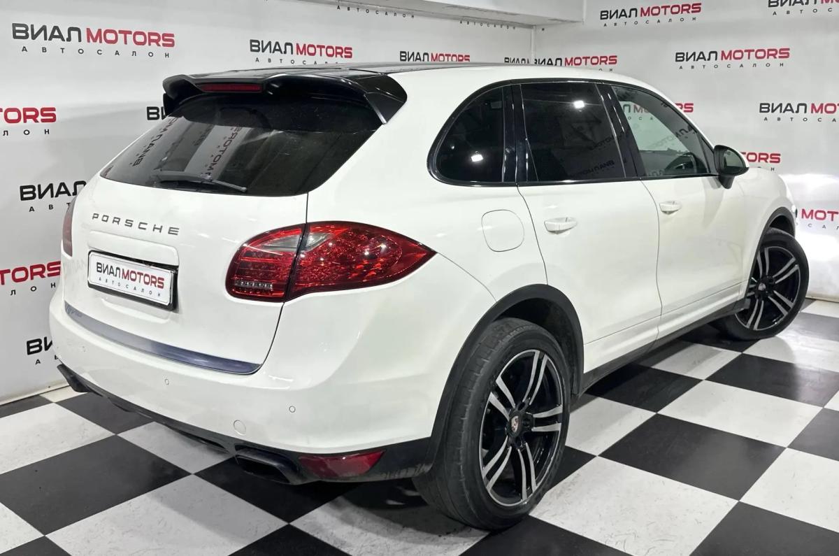 Porsche Cayenne 2010