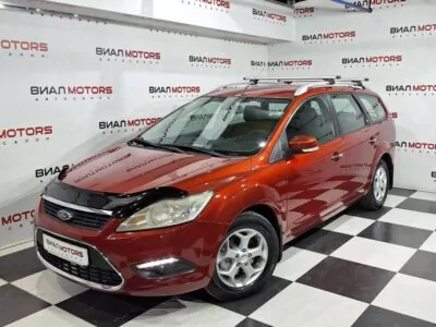 Ford Focus 2.0 AT (145 л.с.) 2008
