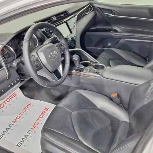 Toyota Camry  2019