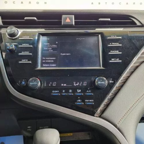 Toyota Camry  2019