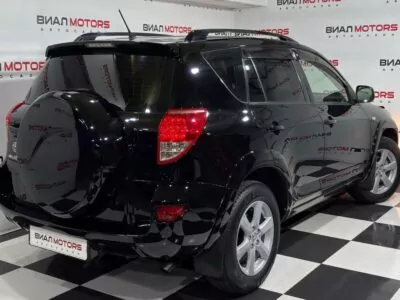 Toyota RAV4  2007