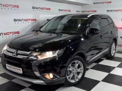 Mitsubishi Outlander  2018