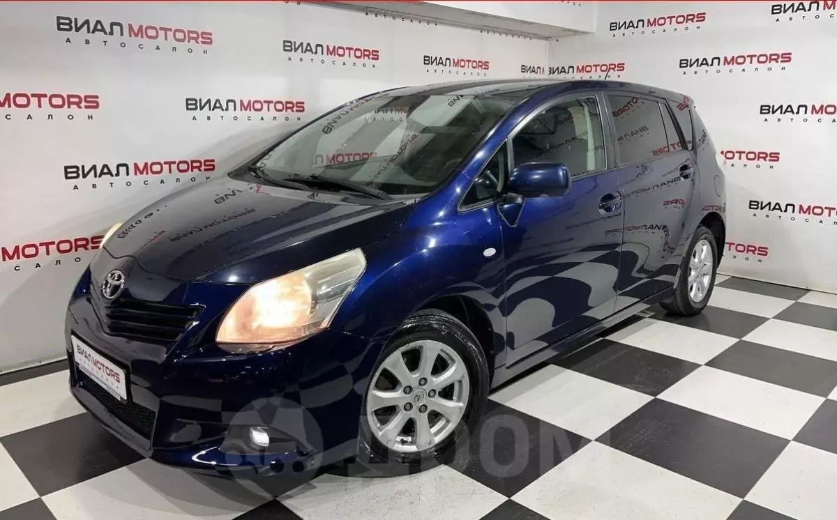Toyota Verso  2009