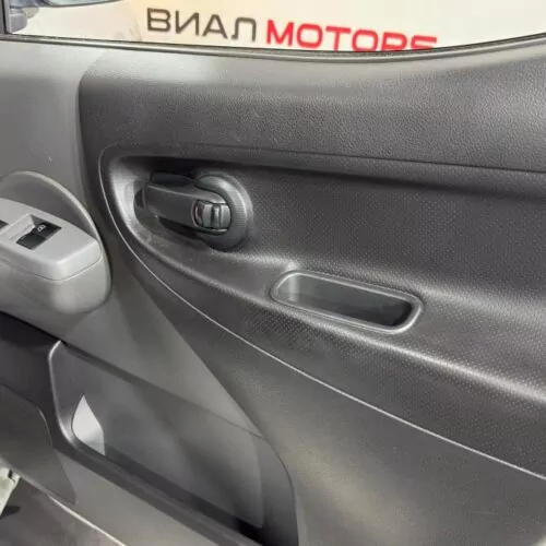 Nissan NV200  2014