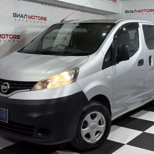 Nissan NV200  2014